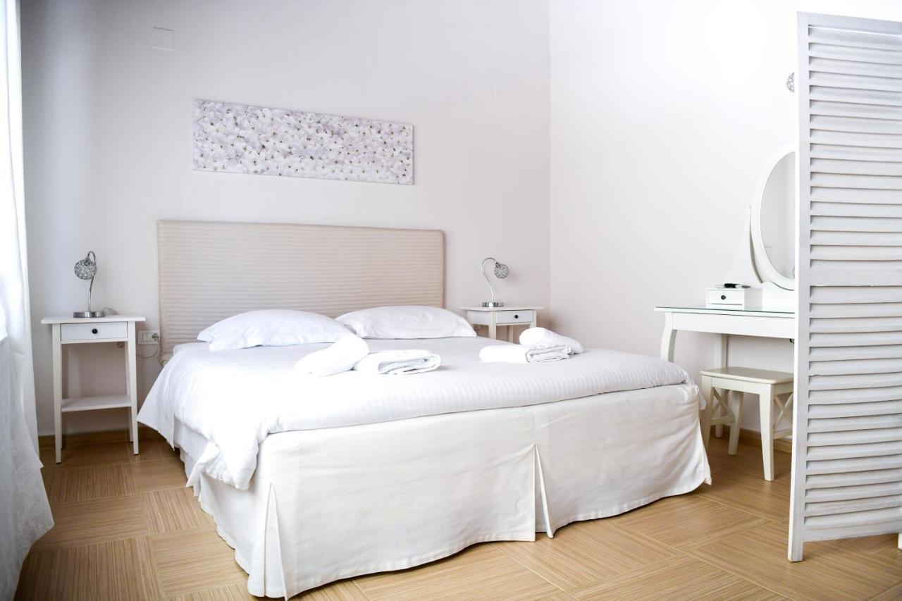 Serenity Luxury Villa, Skiathos Agia Paraskevi  Extérieur photo