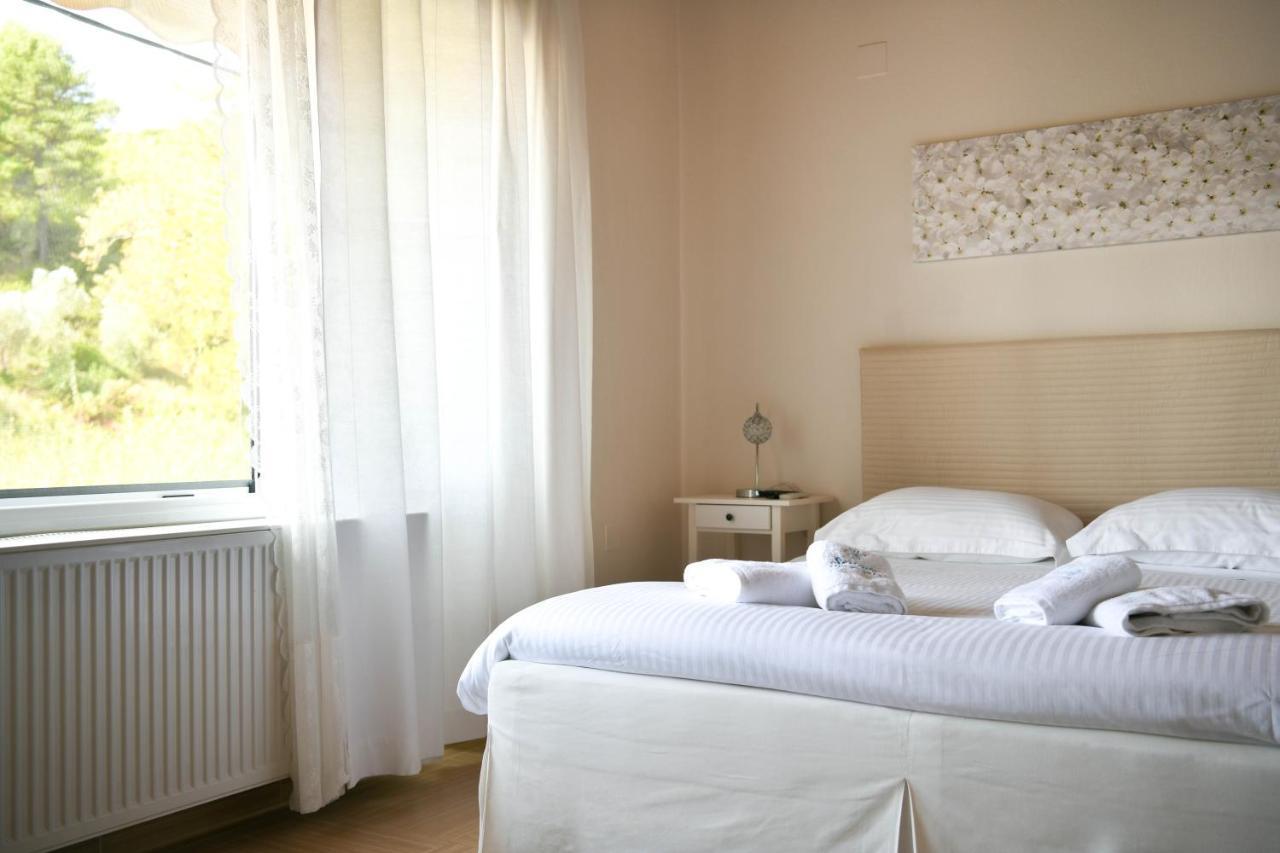 Serenity Luxury Villa, Skiathos Agia Paraskevi  Extérieur photo