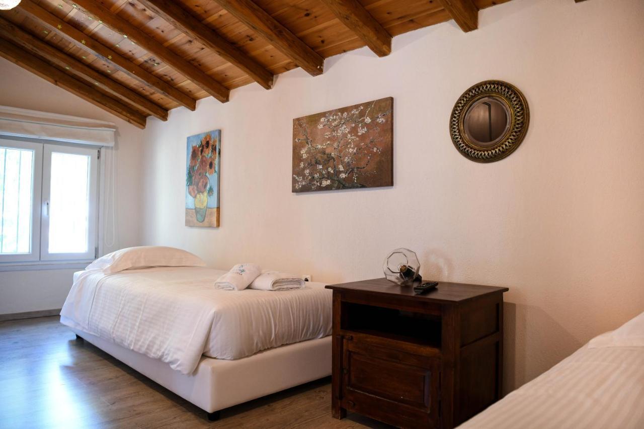 Serenity Luxury Villa, Skiathos Agia Paraskevi  Extérieur photo